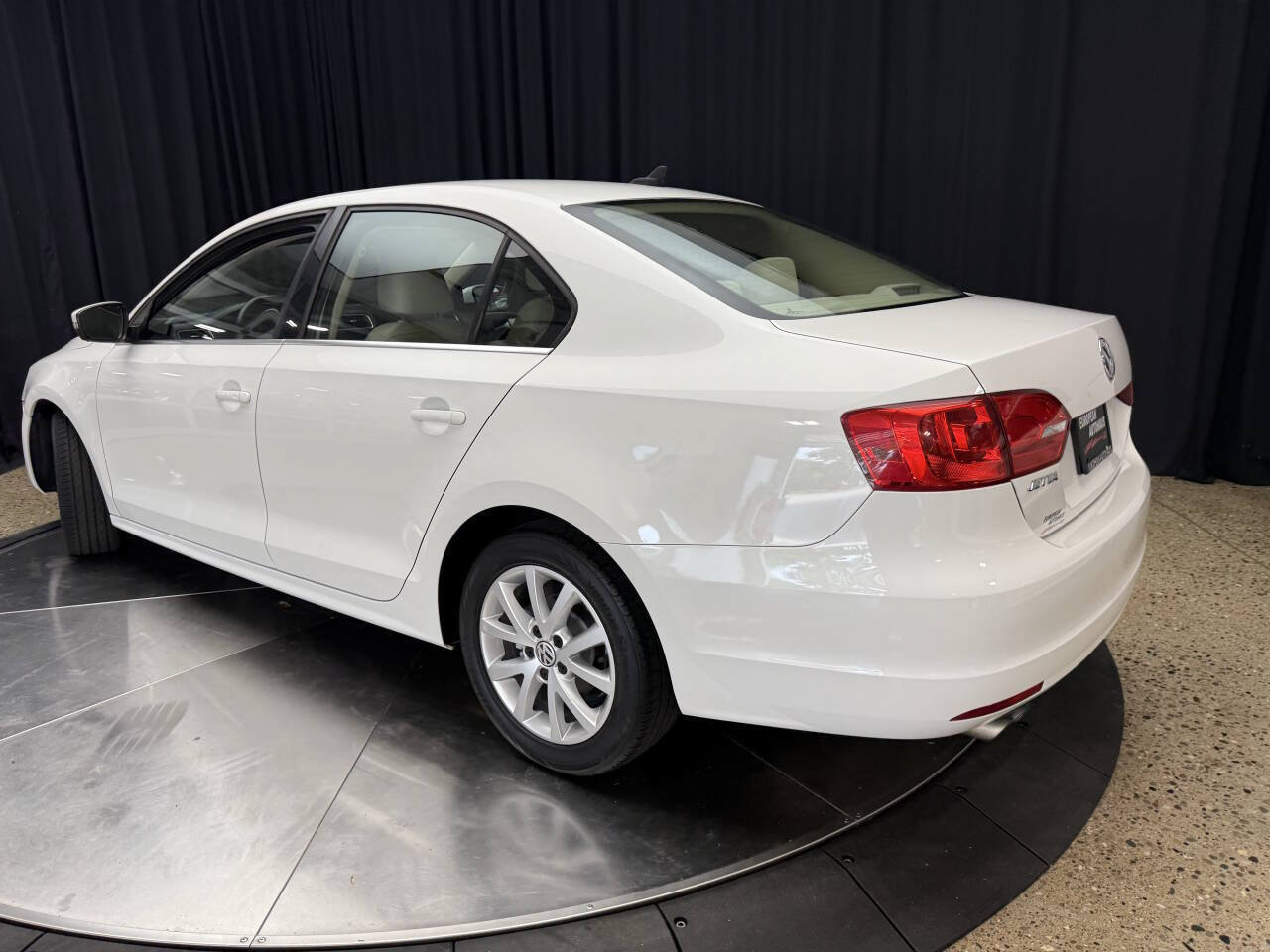 Used 2014 Volkswagen Jetta SE FWD image 5