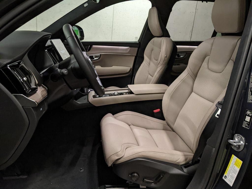 New 2026 Volvo XC90 T8 Ultra w/ Protection Package Premier AWD/4WD image 13