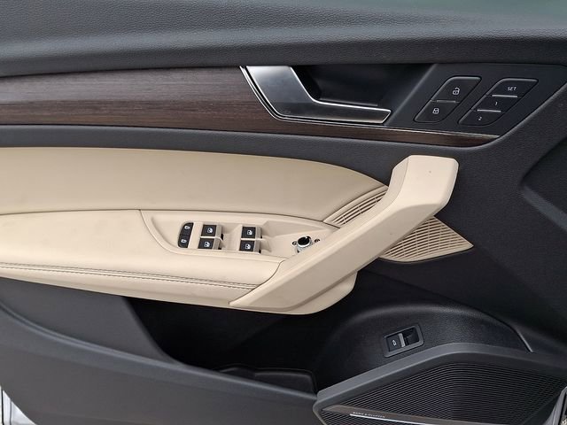 Used 2024 Audi Q5 2.0T Premium Plus image 12