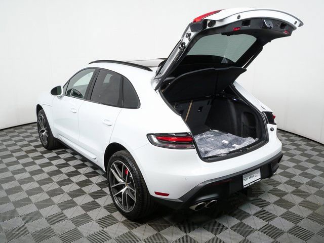 New 2026 Porsche Macan S image 34