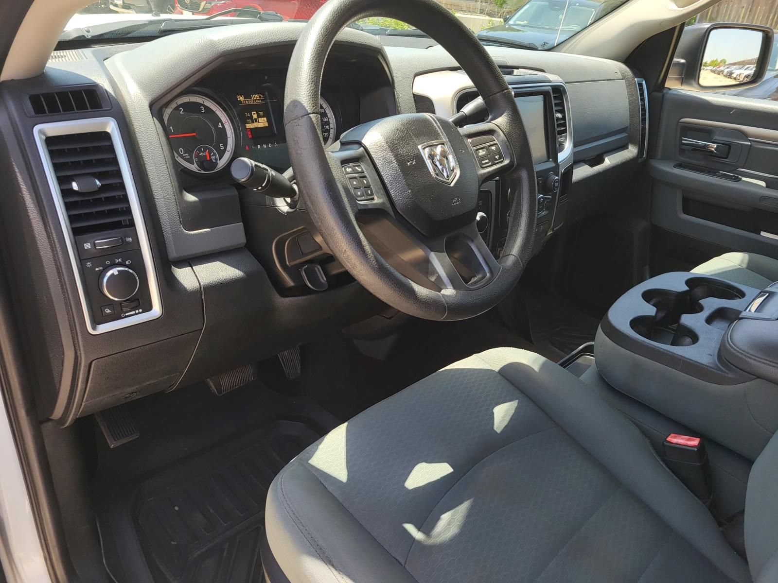 Used 2017 RAM 2500 SLT AWD/4WD image 18