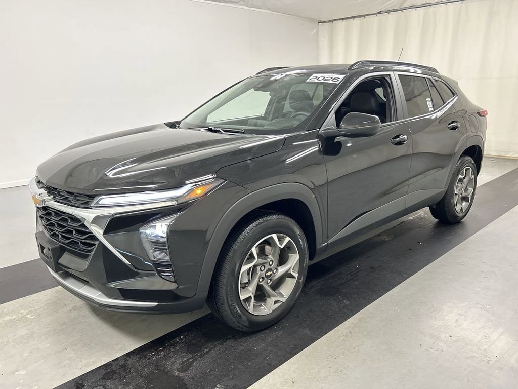 New 2026 Chevrolet Trax LT w/ Driver Confidence Package FWD image 4