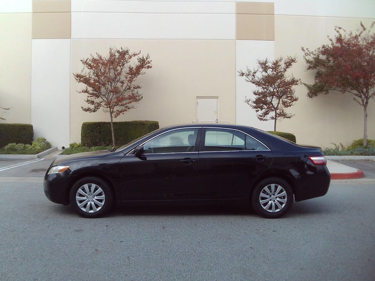 Used 2009 Toyota Camry LE image 4