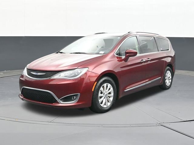 Used 2019 Chrysler Pacifica Touring-L image 4