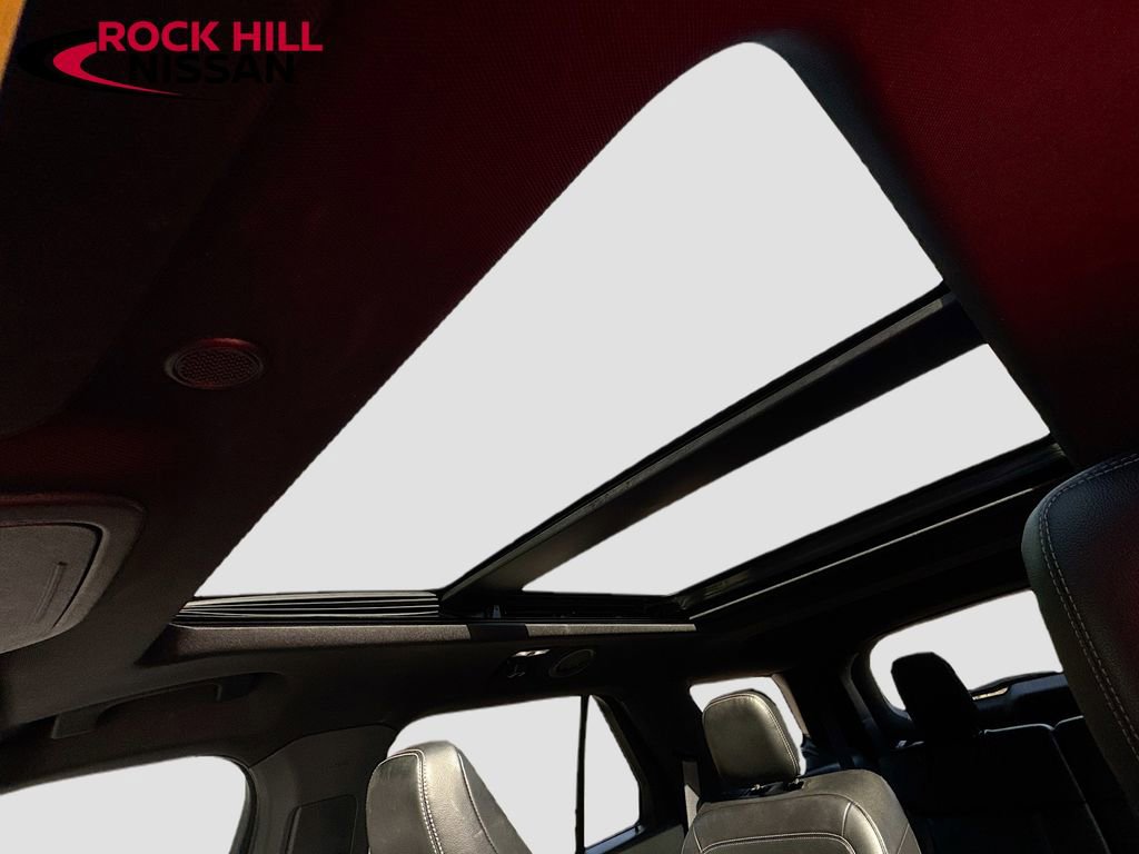 Used 2020 Ford Explorer XLT w/ Equipment Group 202A image 22