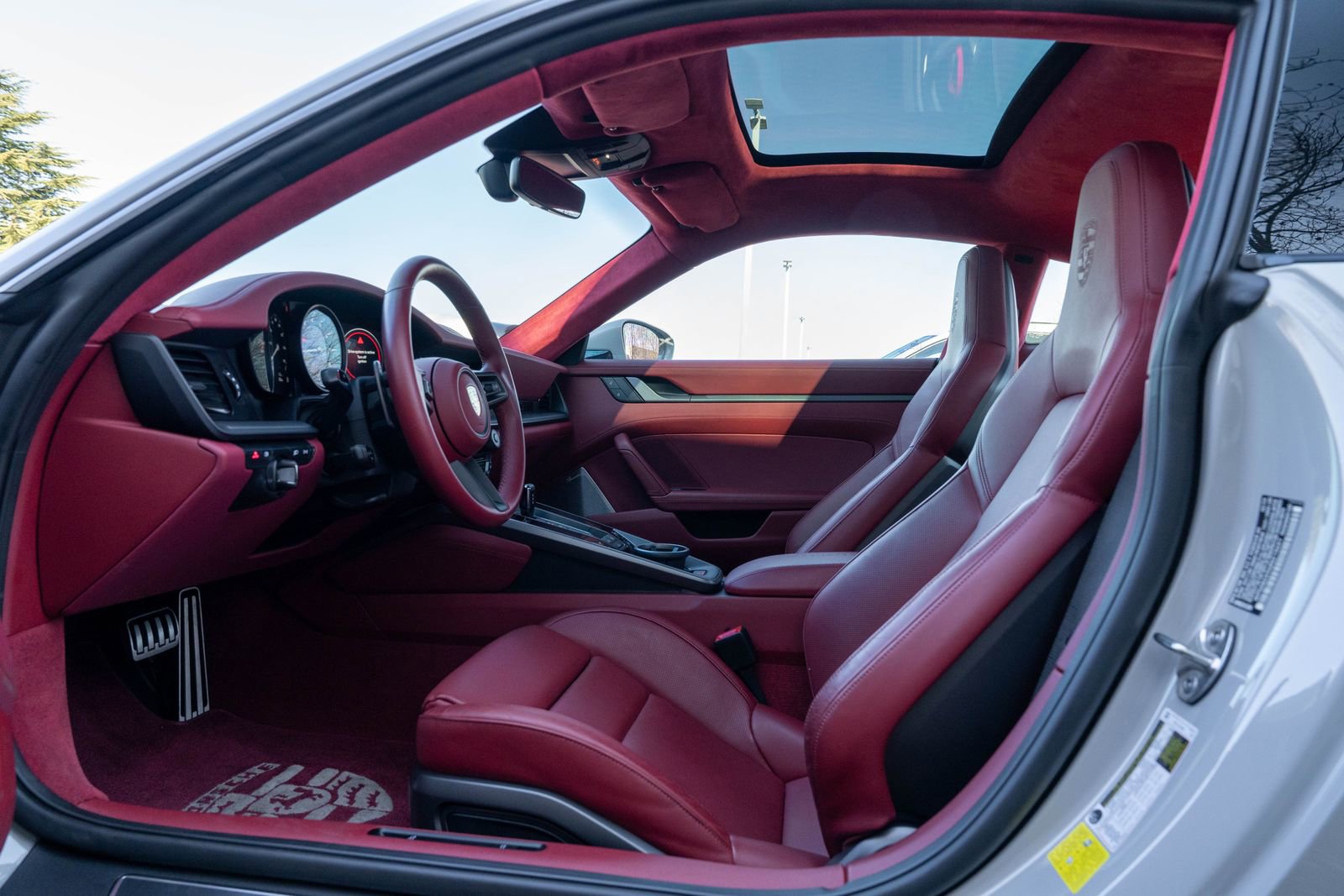 Certified 2024 Porsche 911 Carrera 4S image 24