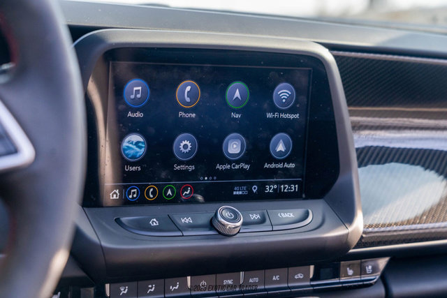 Used 2019 Chevrolet Camaro ZL1 image 56