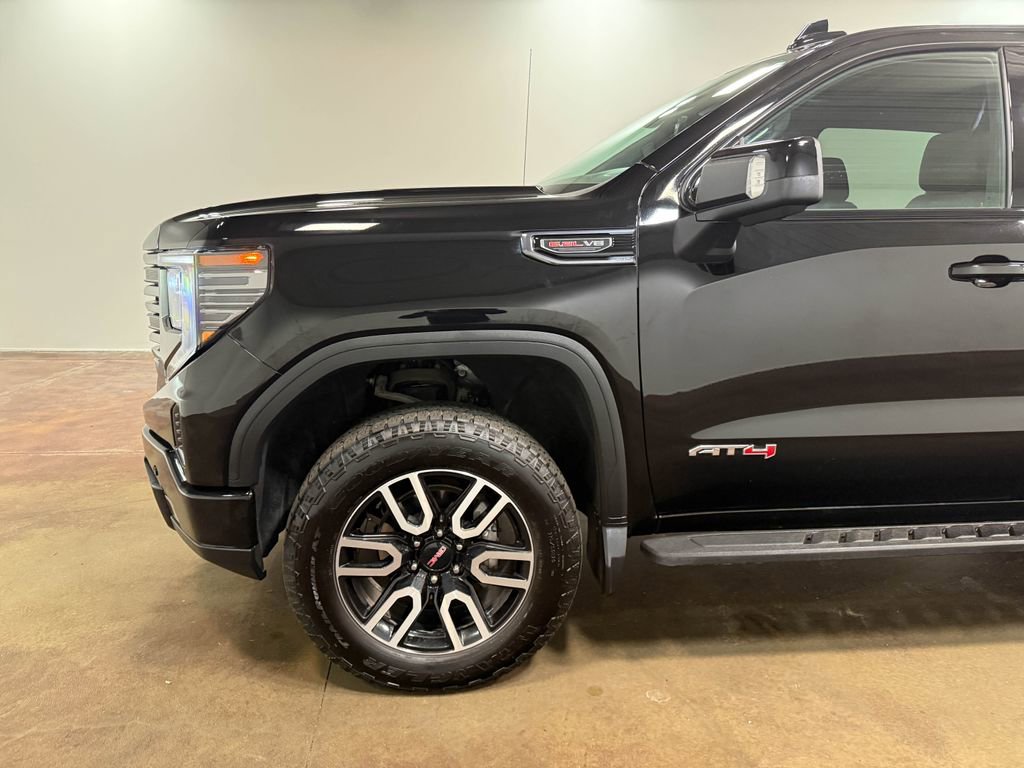 Used 2024 GMC Sierra 1500 AT4 w/ Technology Package image 39
