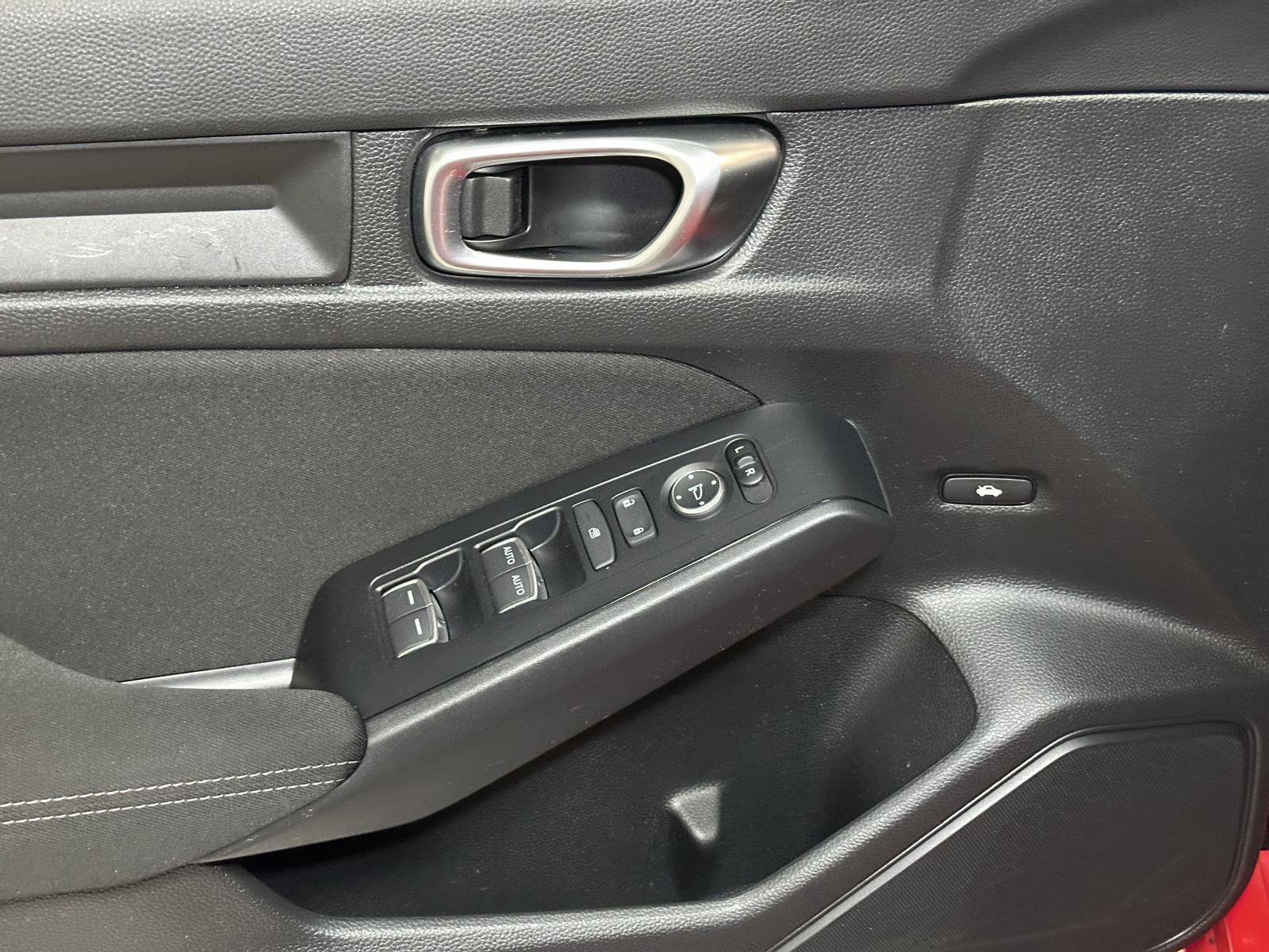 Certified 2024 Honda Civic Sport image 21