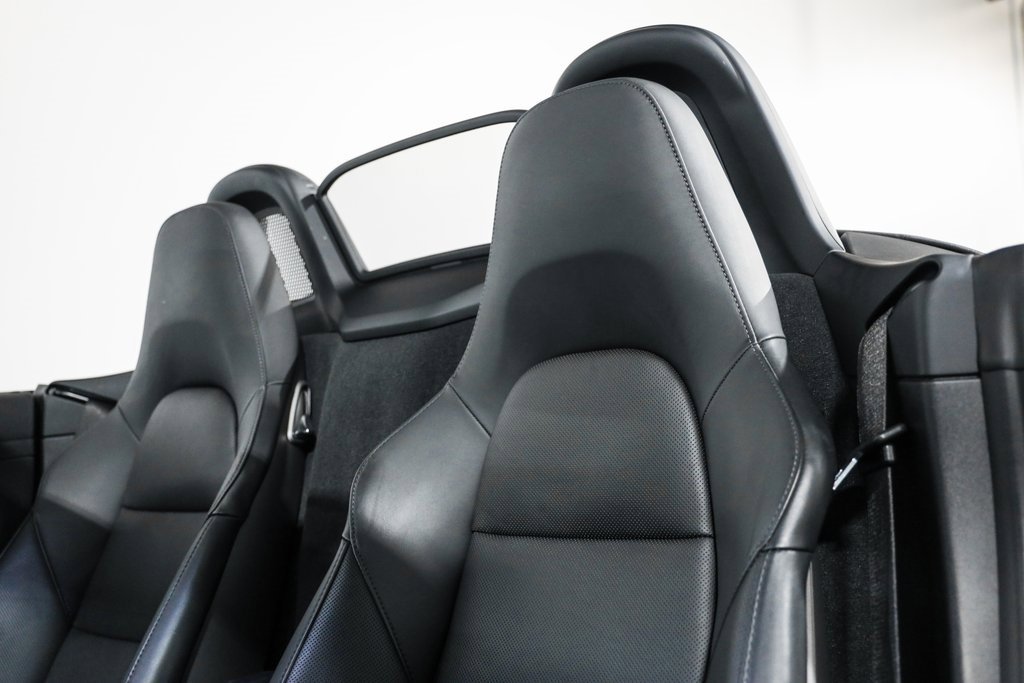 Used 2018 Porsche 718 Boxster S image 45