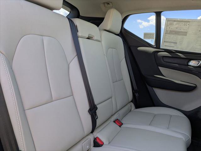 New 2026 Volvo XC40 B5 Plus w/ Protection Package Premier image 13