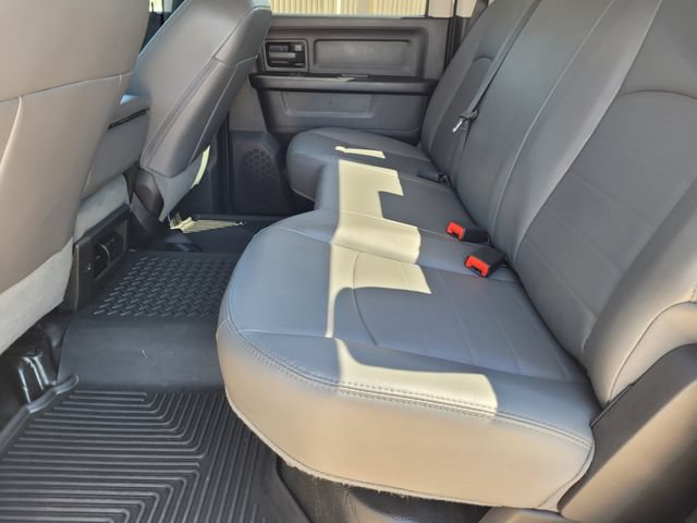 Used 2018 RAM 2500 Tradesman w/ Chrome Appearance Group AWD/4WD image 27