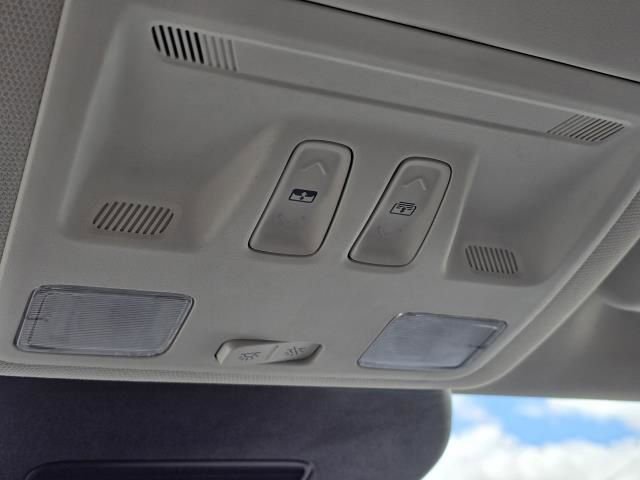 New 2024 Ford Escape SE w/ PHEV Premium Package image 33