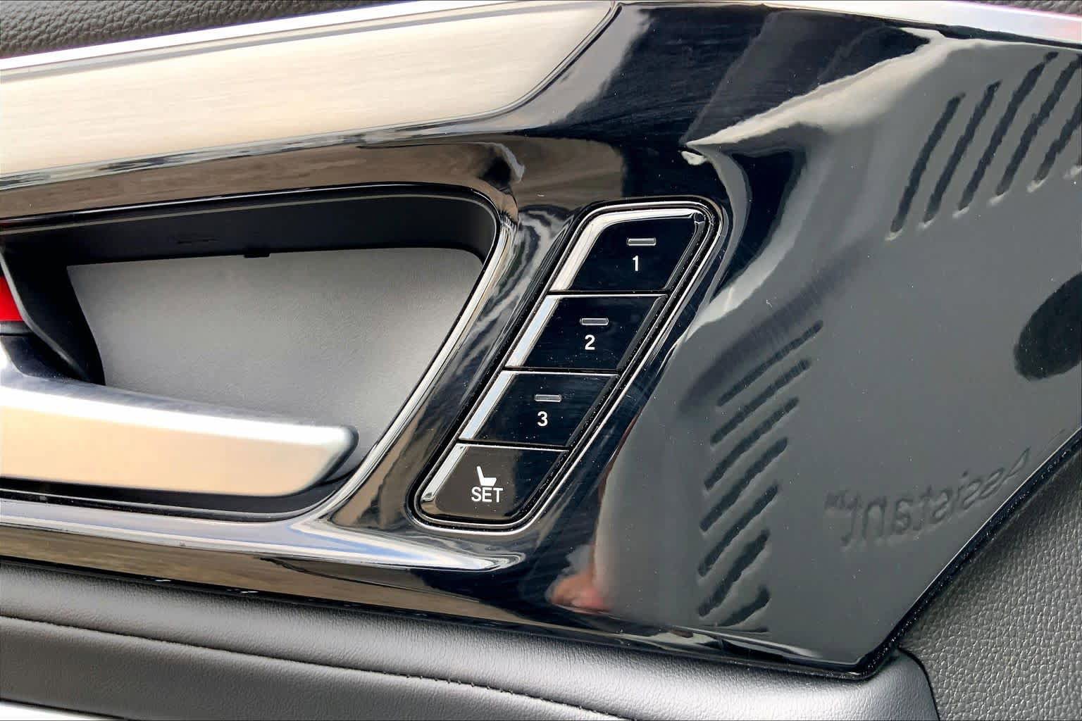 Used 2026 Acura MDX FWD w/ Technology Package image 31