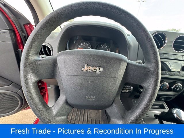 Used 2010 Jeep Compass Sport AWD/4WD image 11