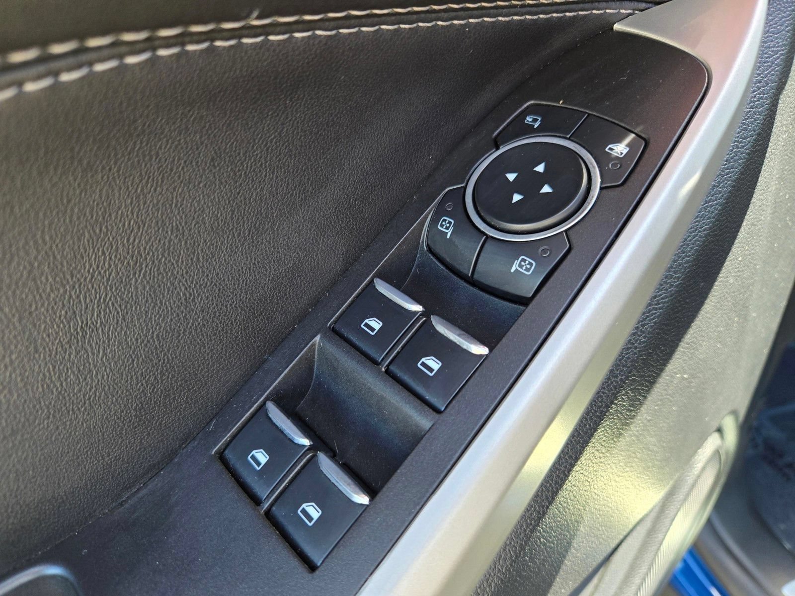 Used 2023 Ford Explorer Limited RWD image 15