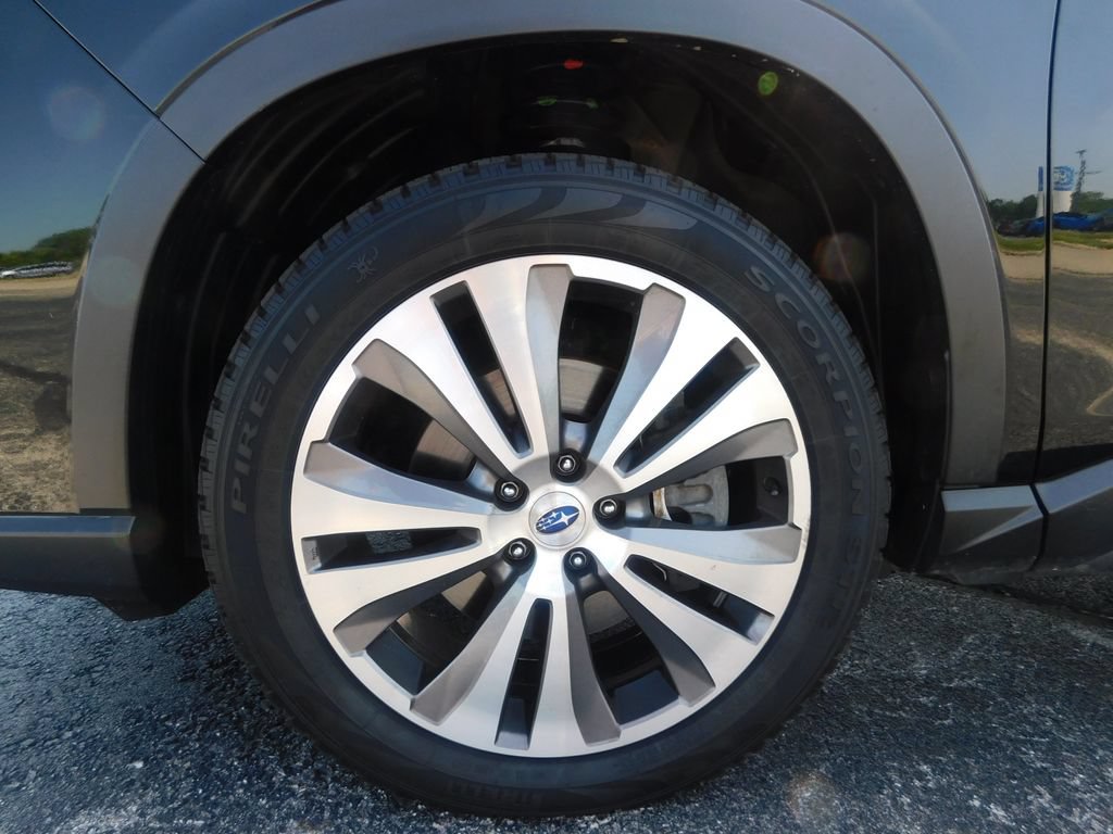 Used 2022 Subaru Ascent Limited AWD/4WD image 10