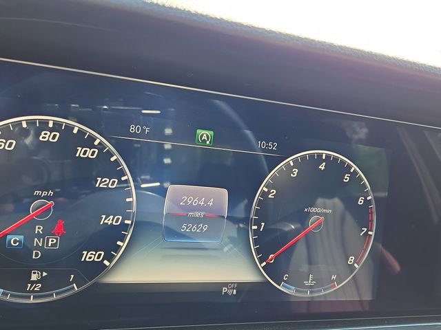 Certified 2019 Mercedes-Benz E 300 4MATIC image 9