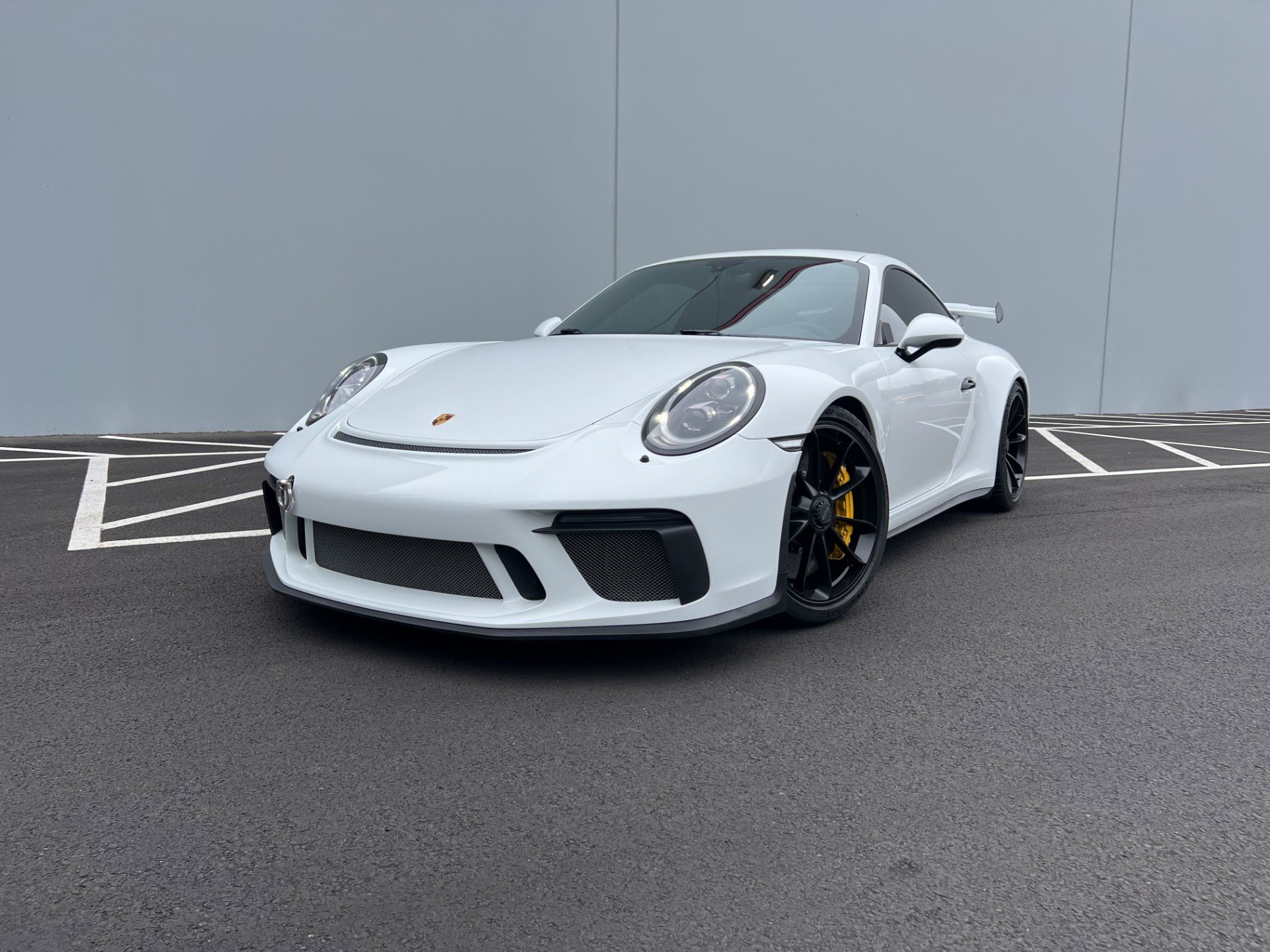 Used 2018 Porsche 911 GT3 RWD image 5