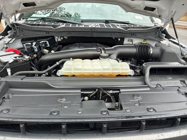 Used 2023 Ford F150 Lariat w/ Max Trailer Tow Package image 19