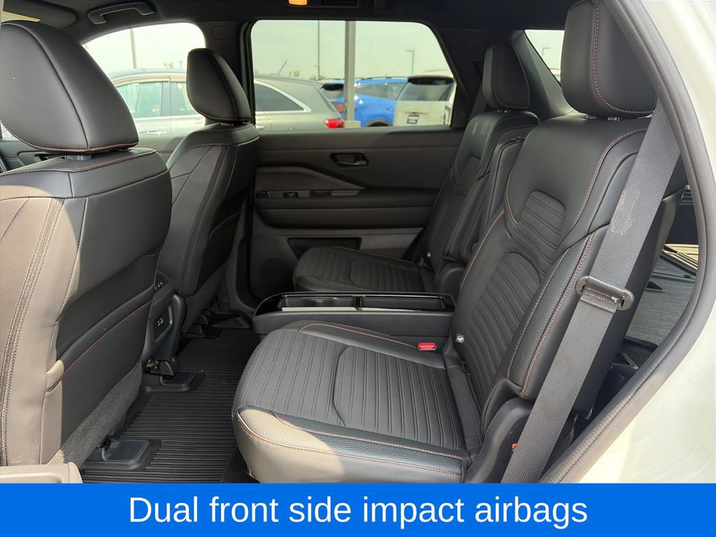 Used 2025 Nissan Pathfinder Rock Creek AWD/4WD image 26