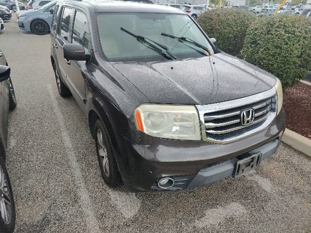 Used 2014 Honda Pilot Touring image 17