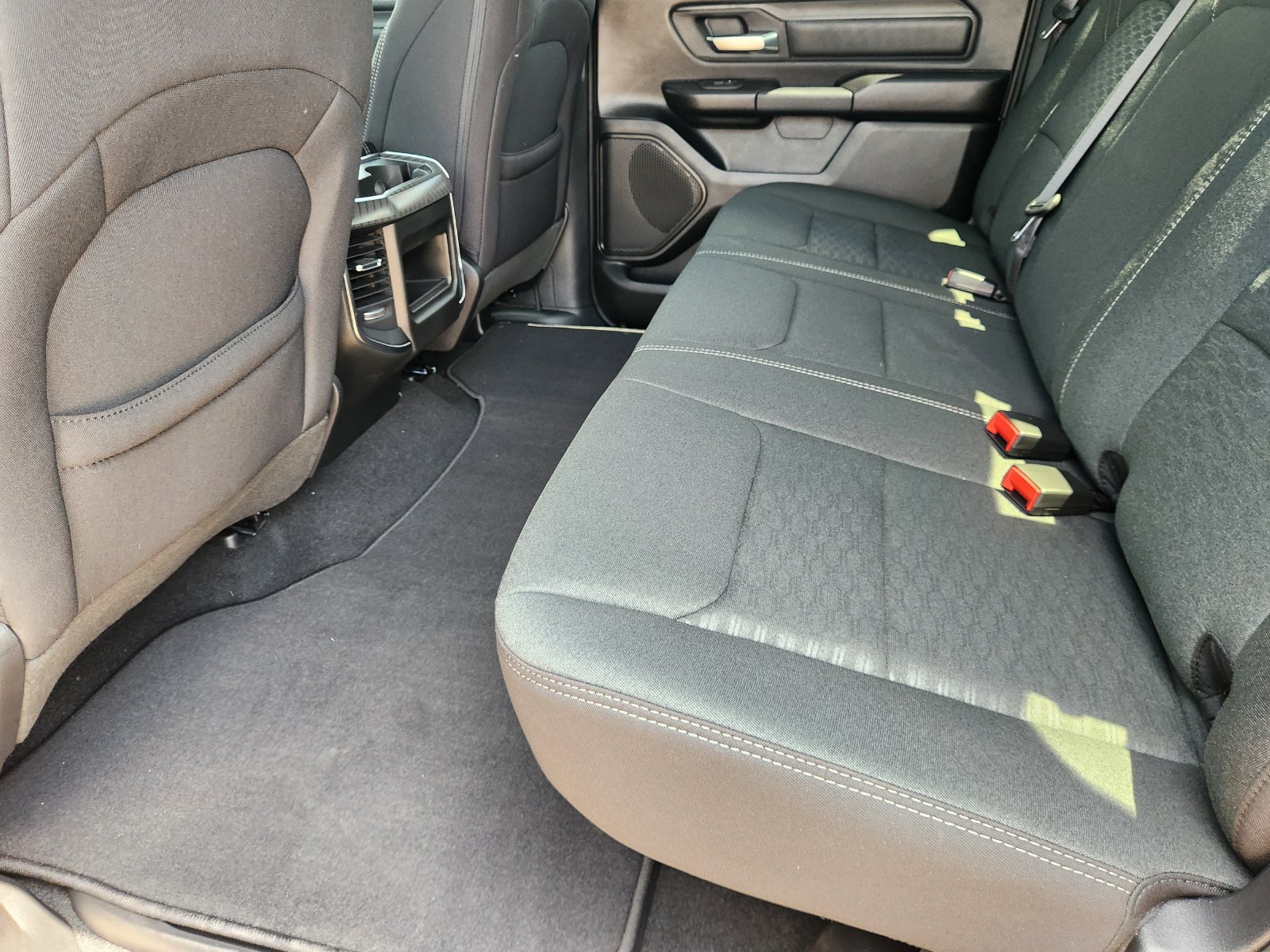 New 2027 RAM 1500 Express AWD/4WD image 23