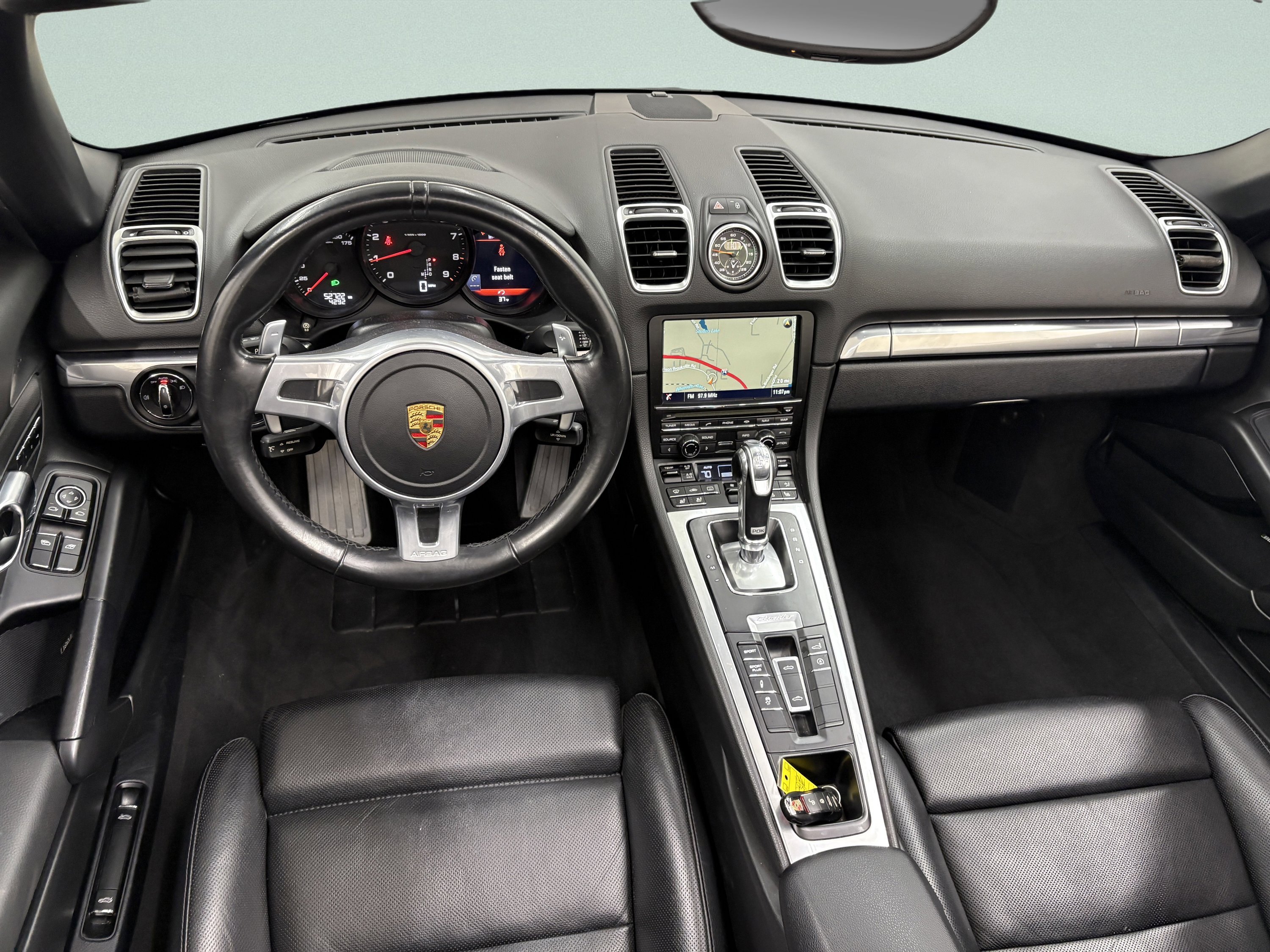 Used 2016 Porsche Boxster image 14