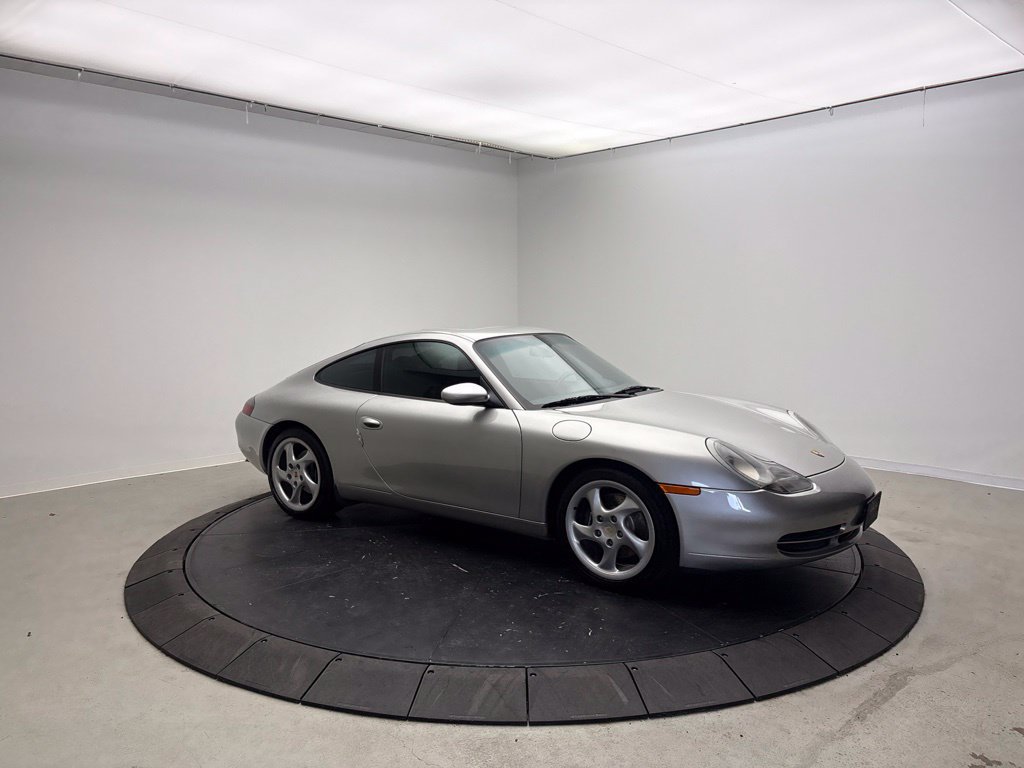 Used 2001 Porsche 911 Carrera RWD image 9