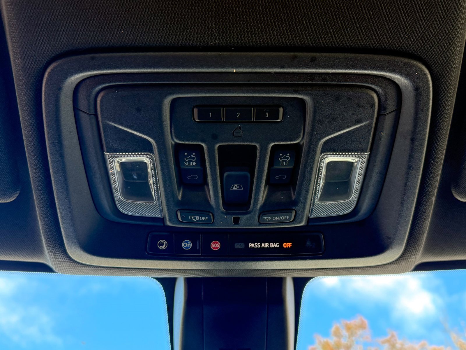 Used 2022 GMC Sierra 1500 AT4 w/ AT4 Premium Package image 34