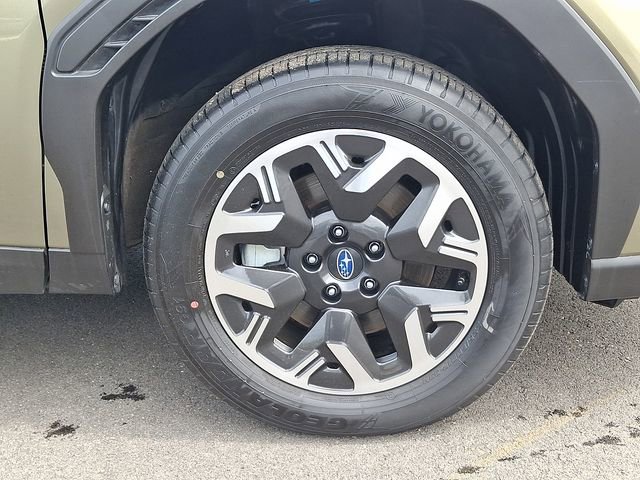 Certified 2025 Subaru Forester Premium AWD/4WD image 9