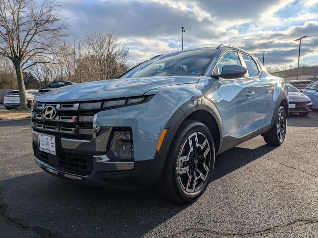 Certified 2025 Hyundai Santa Cruz Limited image 8