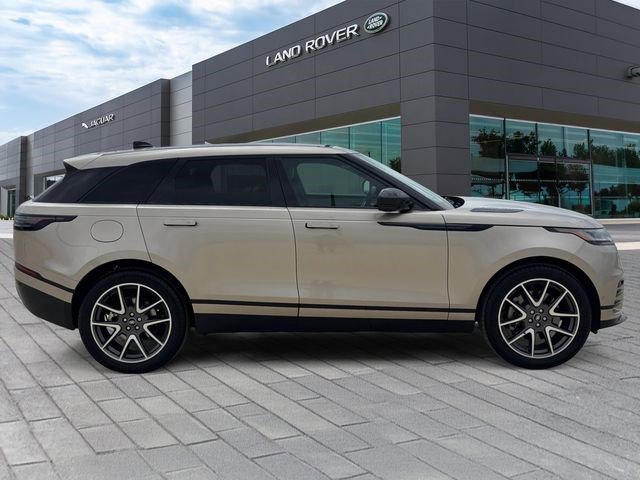 New 2026 Land Rover Range Rover Velar Dynamic SE image 6