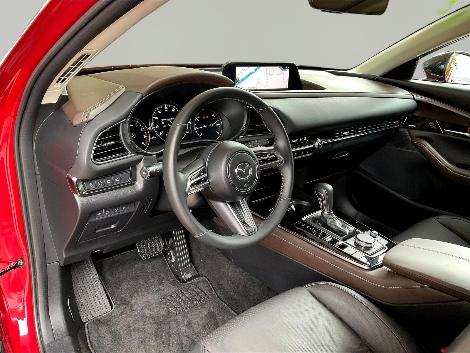 Used 2023 MAZDA CX-30 2.5 Turbo w/ Premium Plus Pkg AWD/4WD image 17