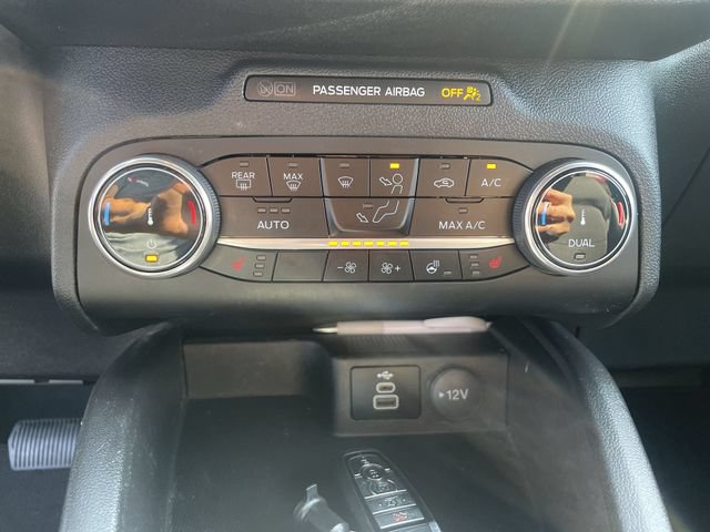 Used 2025 Ford Escape ST-Line Select AWD/4WD image 25