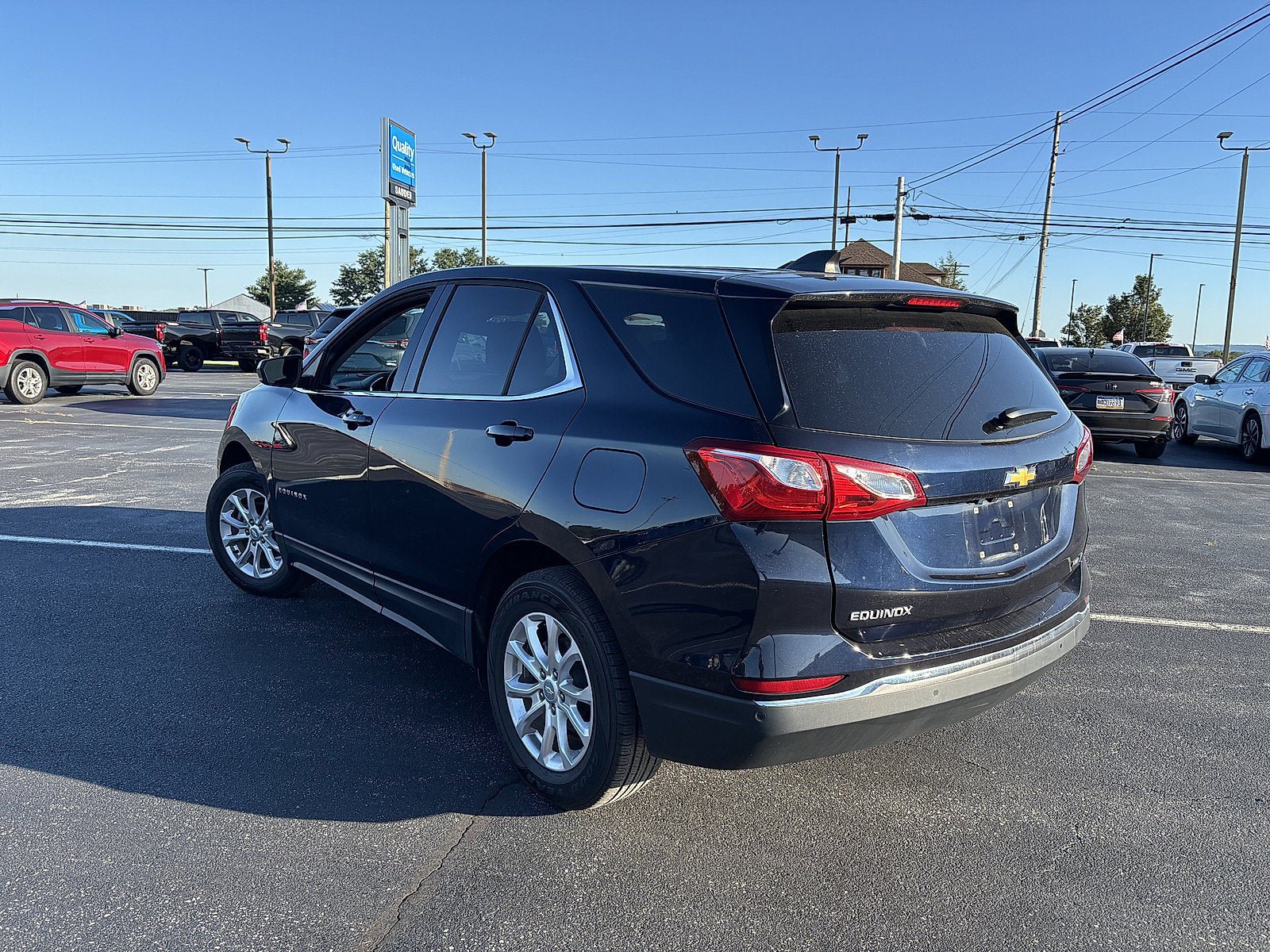 Used 2020 Chevrolet Equinox LT w/ Driver Convenience Package AWD/4WD image 4