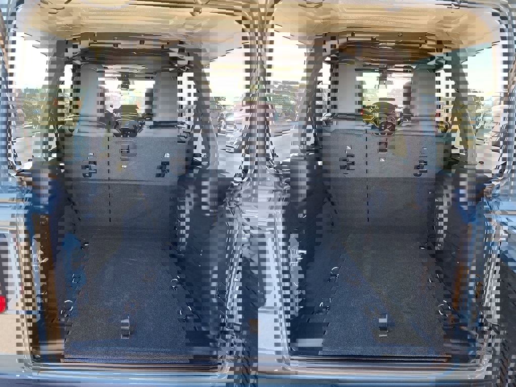 New 2026 Jeep Wrangler Unlimited Rubicon image 11