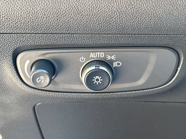 Used 2024 Buick Encore GX Sport Touring AWD/4WD image 23