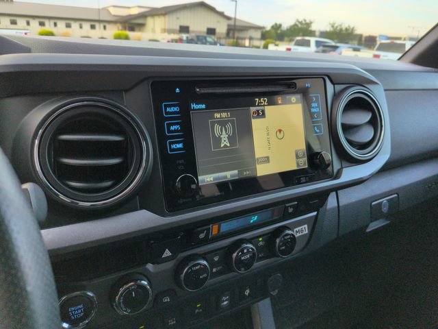 Used 2018 Toyota Tacoma TRD Sport w/ Technology Package AWD/4WD image 16