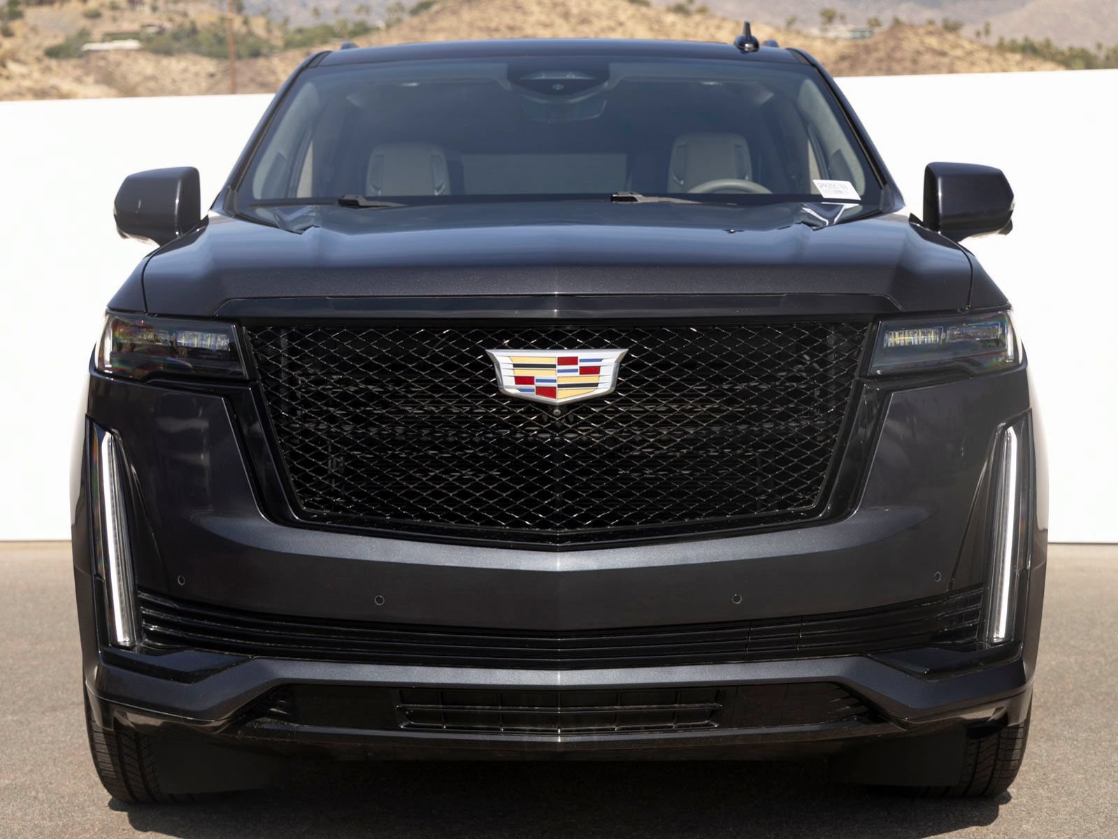 Used 2023 Cadillac Escalade Sport Platinum AWD/4WD image 4