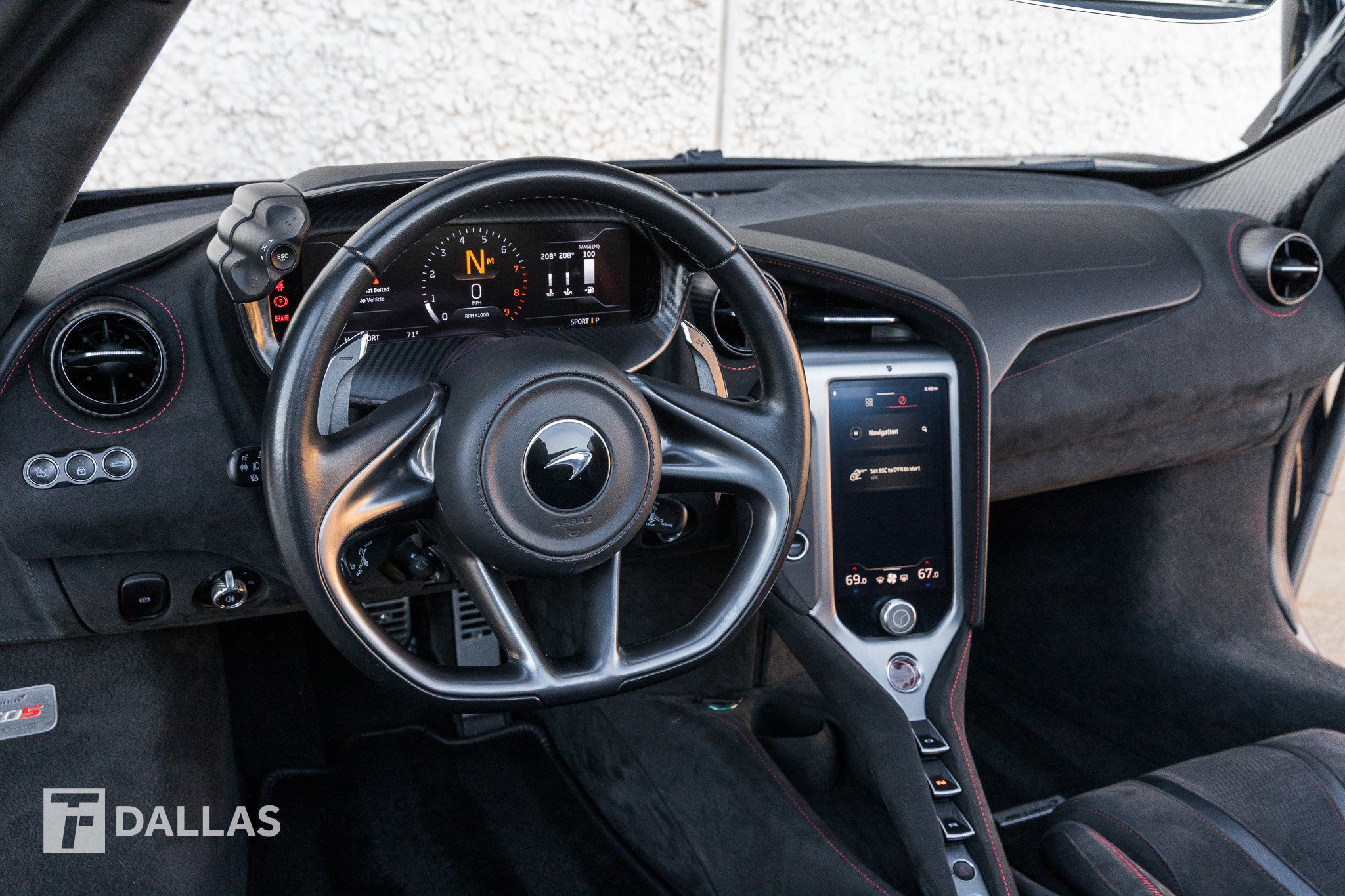 Used 2024 McLaren 750S Spider image 24