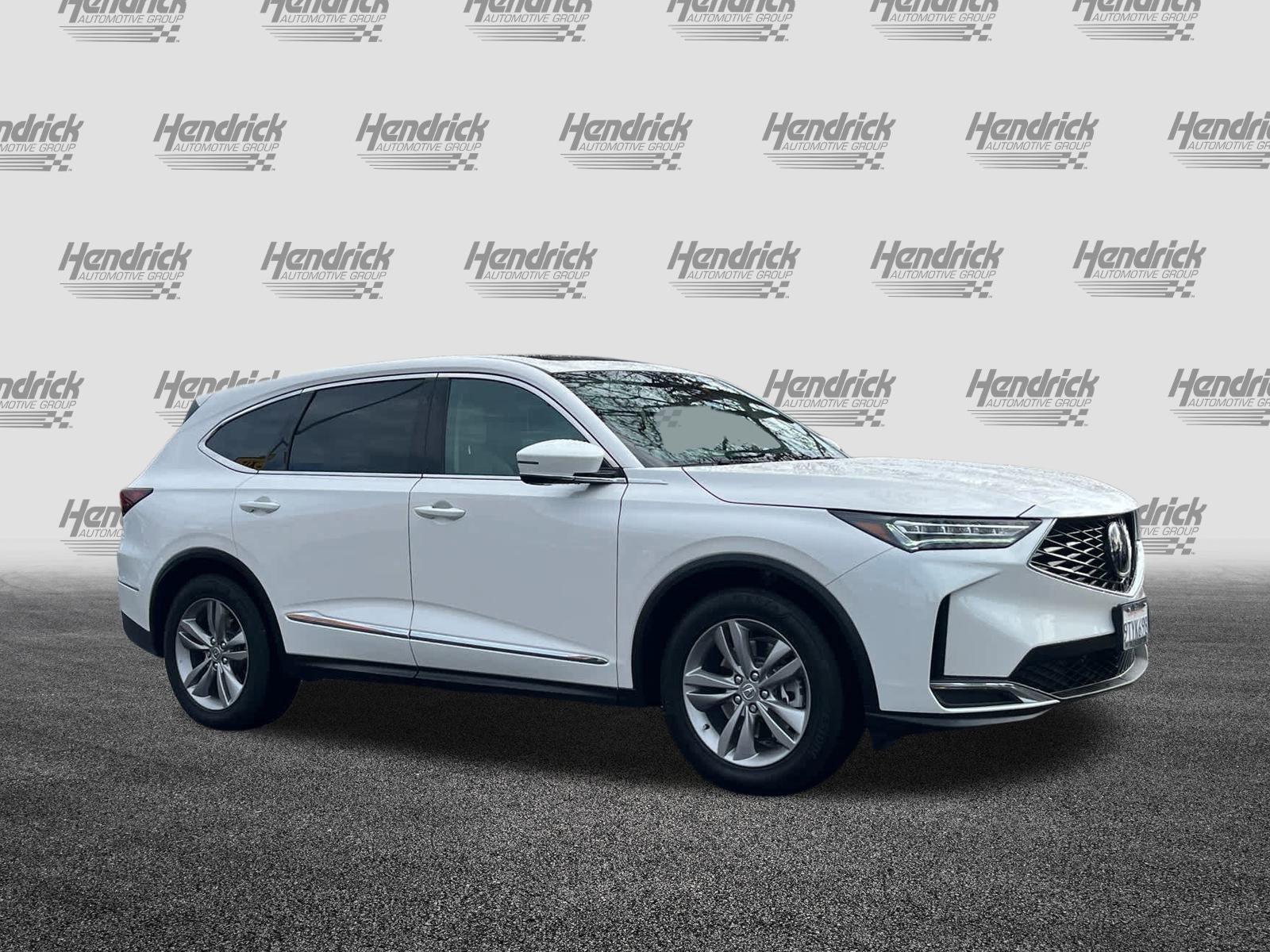 Used 2025 Acura MDX FWD image 10