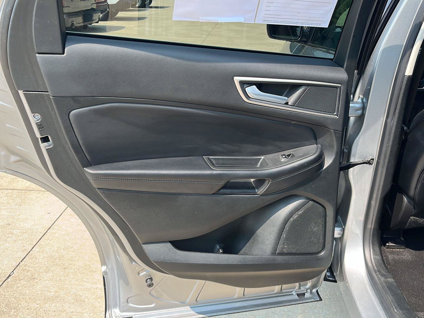 Used 2023 Ford Edge SEL AWD/4WD image 22