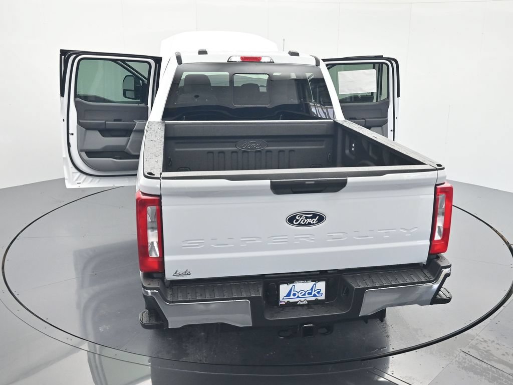 New 2027 Ford F250 4x4 Crew Cab Super Duty image 45
