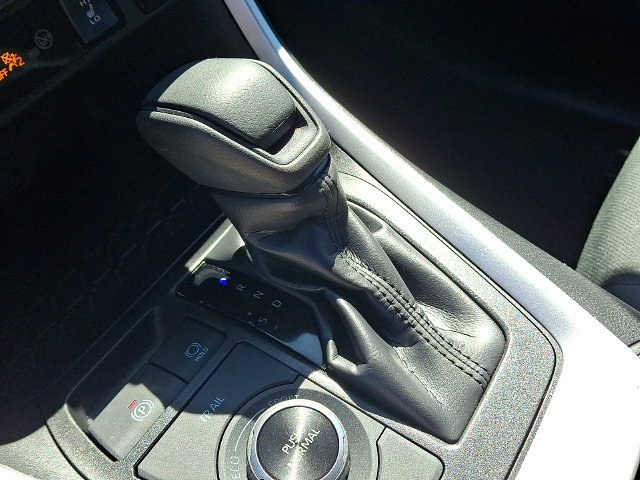 Used 2023 Toyota RAV4 XLE w/ Convenience Package AWD/4WD image 11