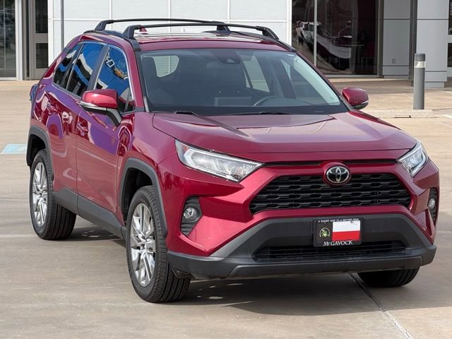 Used 2021 Toyota RAV4 XLE Premium image 56