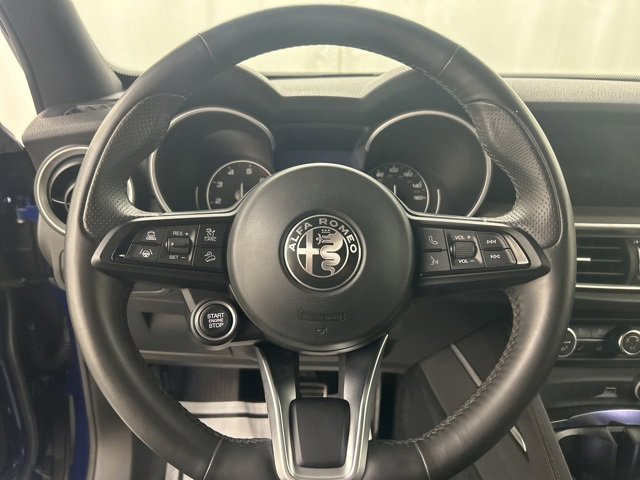 Used 2023 Alfa Romeo Stelvio Ti w/ Active Assist Plus Package image 11