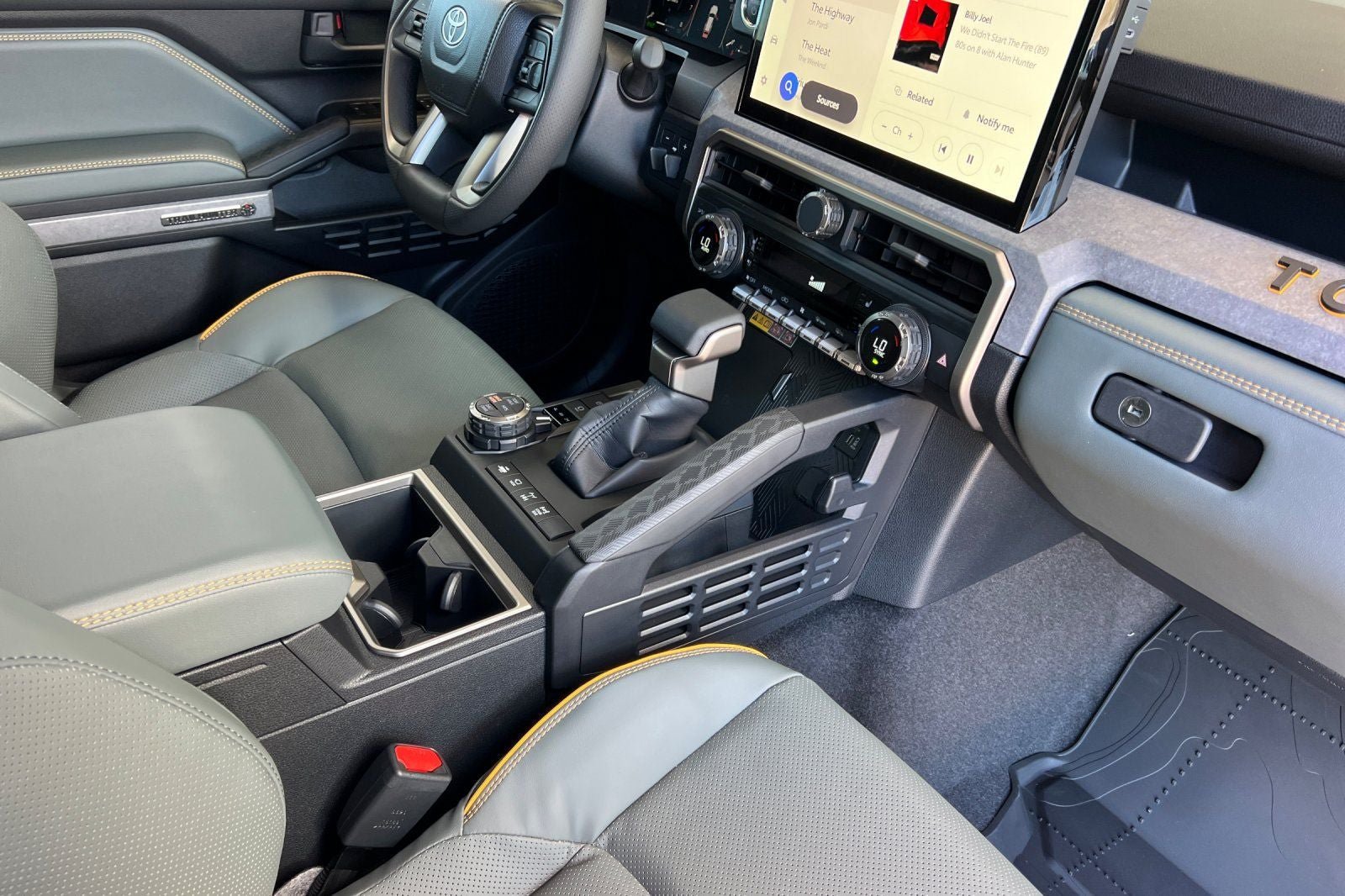 New 2026 Toyota 4Runner Trailhunter AWD/4WD image 19