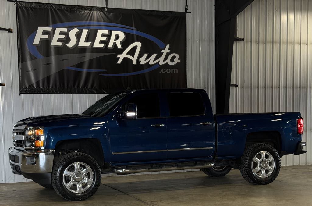 Used 2018 Chevrolet Silverado 2500 LTZ w/ Duramax Plus Package AWD/4WD image 24