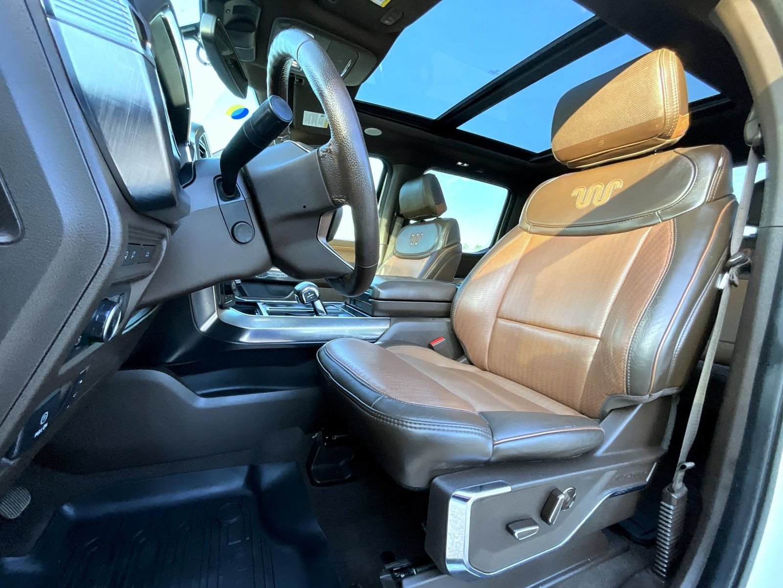 Used 2022 Ford F150 King Ranch w/ Equipment Group 601A High AWD/4WD image 12